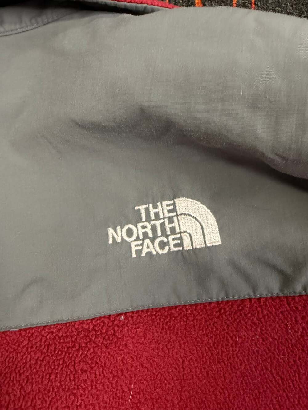 The North Face Women's Red and Gray Denali Full Zip Fleece Jacket - Picture 9 of 9